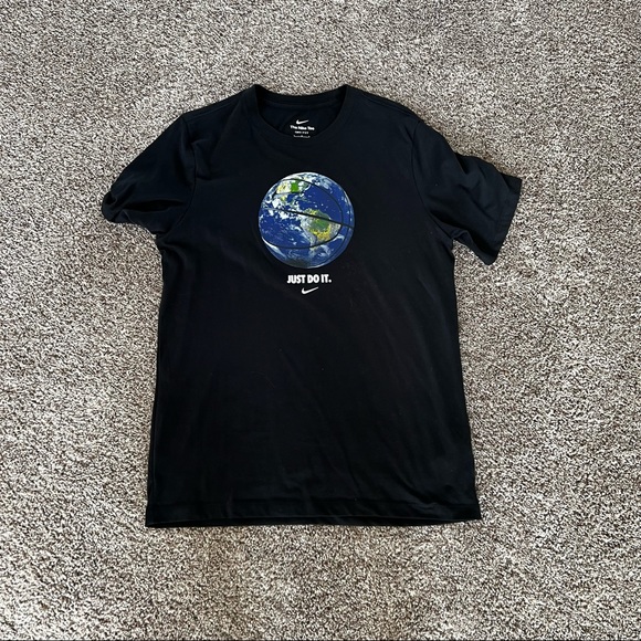 Nike Other - Nike Classic Tee